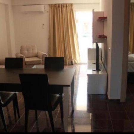 Fishta Hotel & Apartments Velipojë 外观 照片