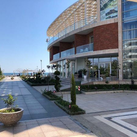 Fishta Hotel & Apartments Velipojë 外观 照片