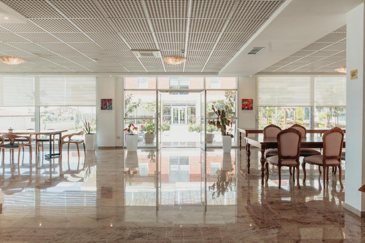 Fishta Hotel & Apartments Velipojë 外观 照片