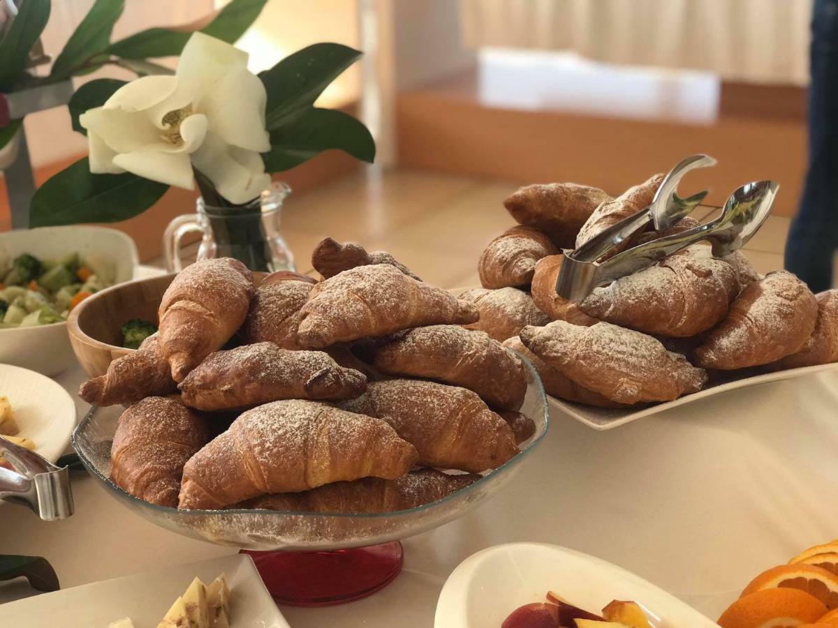 Fishta Hotel & Apartments Velipojë 外观 照片